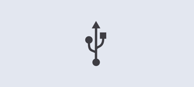 Czarny symbol USB na jasnym tle, przedstawiający trzy rozgałęzienia zakończone kółkiem, strzałką i kwadratem.