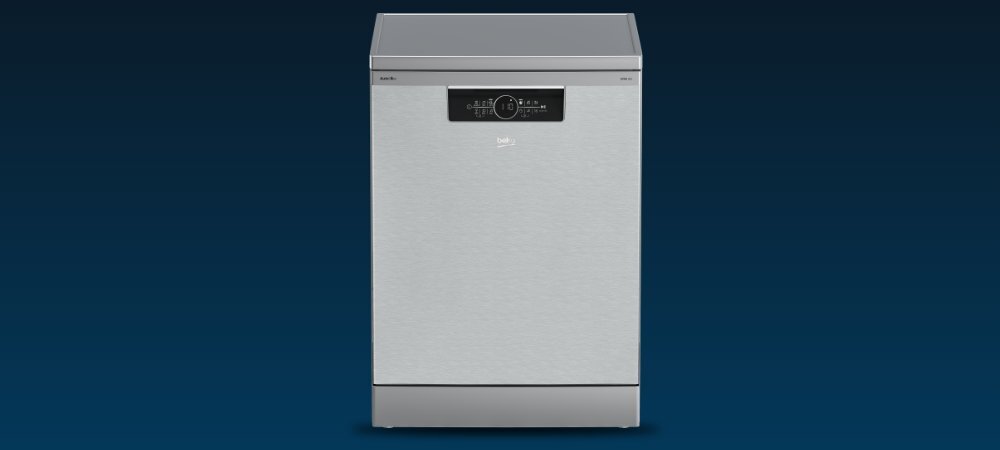 Srebrna zmywarka z panelem sterowania na górnej części frontu, z widocznym logo Beko. Panel zawiera przyciski i wyświetlacz cyfrowy.