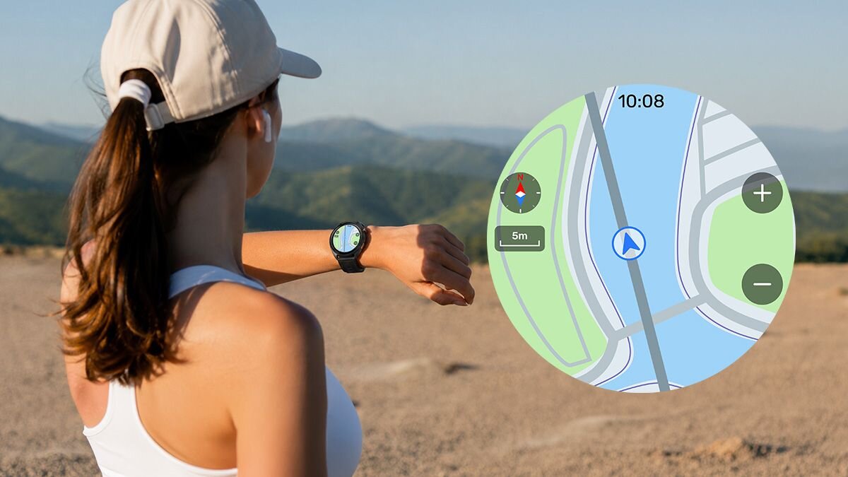 Biegaczka sprawdza na smartwatchu HAMMER WATCH VENTUS PRO mapę trasy podczas treningu w górach; obok widok interfejsu nawigacji.