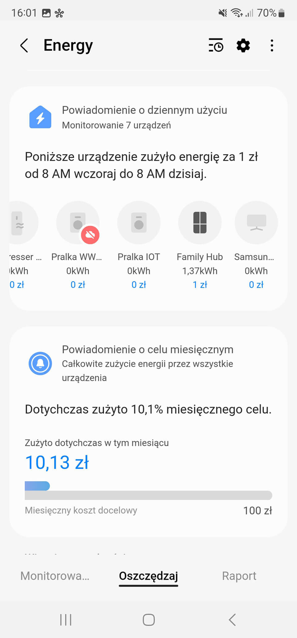 Zrzut ekranu aplikacji pokazujący zużycie energii przez urządzenia. Widoczne są powiadomienia o dziennym i miesięcznym zużyciu energii oraz lista urządzeń z ich zużyciem w kWh i kosztach w złotych.