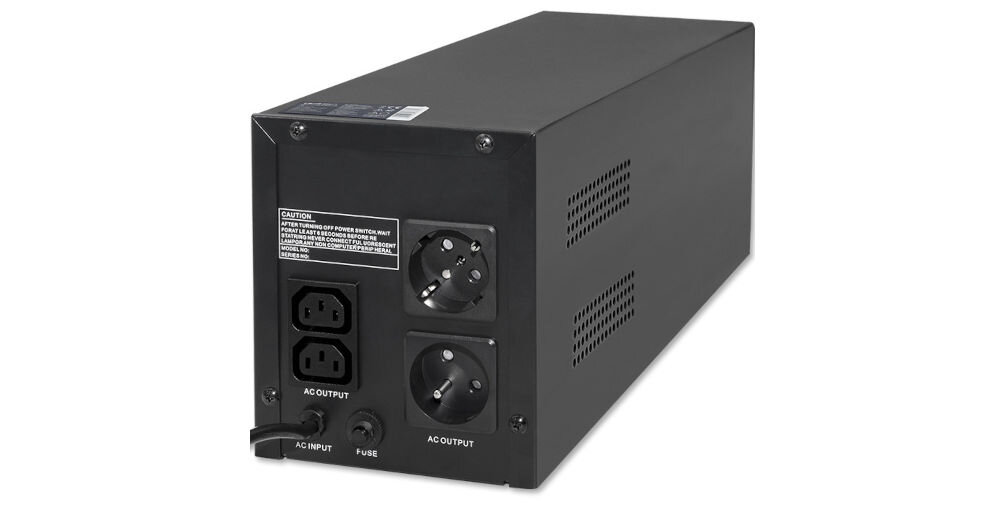 Czarny zasilacz UPS z widocznymi gniazdami AC OUTPUT i AC INPUT oraz bezpiecznikiem. Na obudowie znajduje się etykieta z ostrzeżeniem i specyfikacją techniczną.