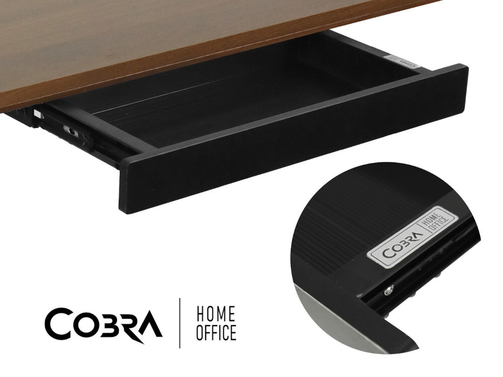 Obraz przedstawia wysuwaną szufladę biurka w kolorze czarnym z brązowym blatem. Widoczne jest logo \'COBRA HOME OFFICE\'.