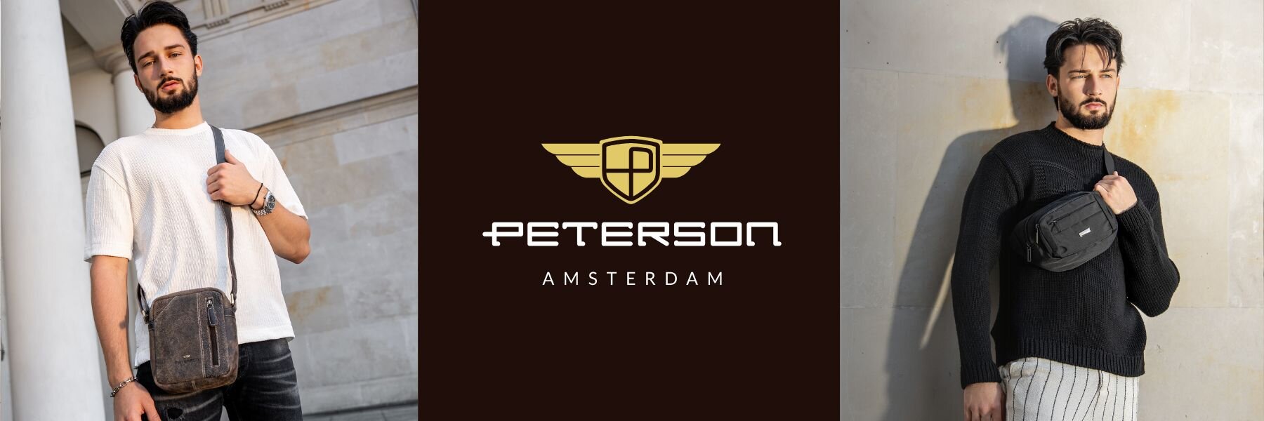 Obraz przedstawia dwóch mężczyzn z torbami na ramię, pośrodku znajduje się logo z napisem \'PETERSON AMSTERDAM\'.