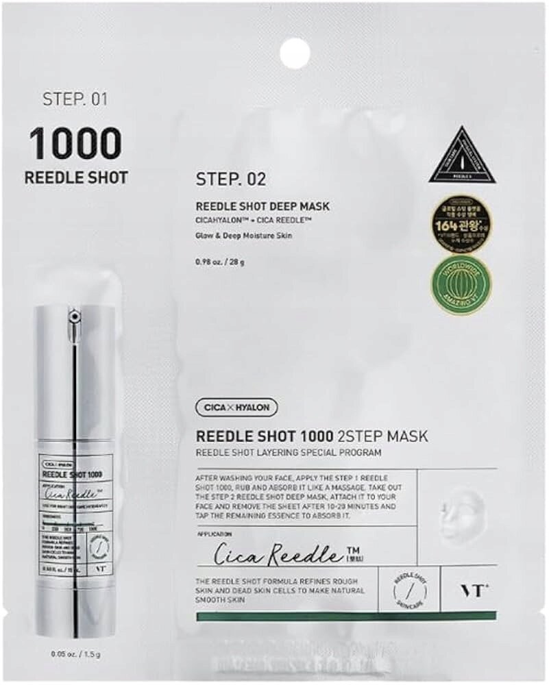 Opakowanie maski mikroigłowej VT Cosmetics Reedle Shot 1000 2 Step Lifting z widocznymi instrukcjami użycia i logotypem VT. Na opakowaniu znajdują się również oznaczenia \'STEP. 01 1000 REEDLE SHOT\' oraz \'STEP. 02 REEDLE SHOT DEEP MASK\'.