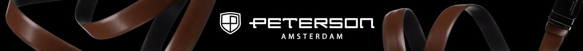 Na czarnym tle widoczne są brązowe paski oraz logo z napisem \'PETERSON AMSTERDAM\'.