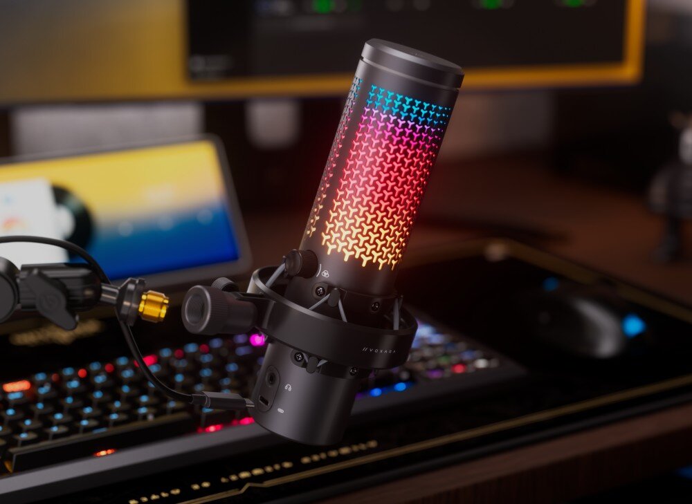 Mikrofon CORSAIR VOXARA Mikrofon zamontowany na ruchomym ramieniu nad podświetlaną klawiaturą komputerową