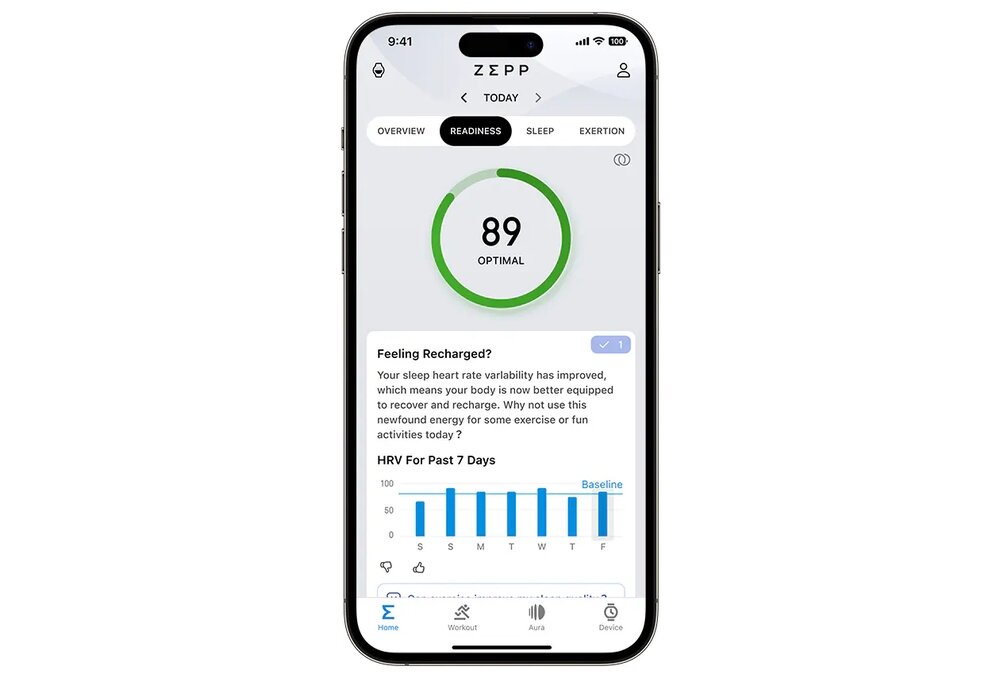 Na ekranie telefonu widoczna jest aplikacja ZEPP z zakładką \'READINESS\', pokazująca wynik 89 oznaczony jako \'OPTIMAL\'. Poniżej znajduje się tekst dotyczący poprawy zmienności rytmu serca oraz wykres HRV z ostatnich 7 dni.