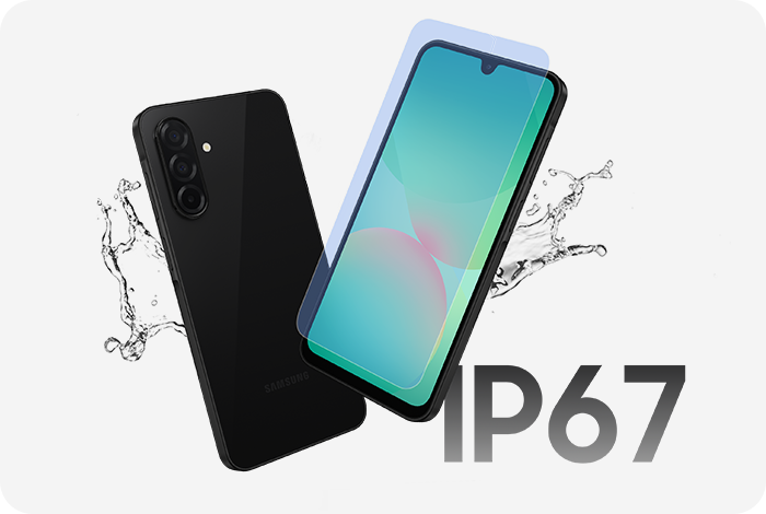 Obraz przedstawia czarny smartfon z trzema aparatami z tyłu oraz ekranem z wyświetlaczem. Obok urządzenia widoczny jest napis \'IP67\' oraz rozpryskująca się woda.