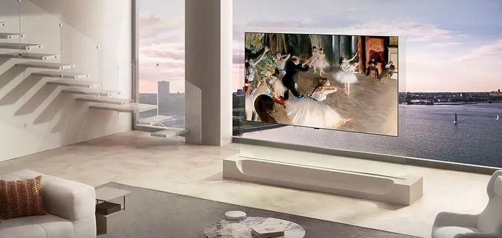 LG OLED83W69LA LG OLED evo W6 ekran 83-calowy technologii OLED evo rozdzielczość 4K. 8,3 miliona samoświecących pikseli Konstrukcja typu Wallpaper 9 mm grubości Przezroczysty ekran stojący na niskiej szafce w przestronnym salonie, wyświetlający klasyczny obraz z baletnicami