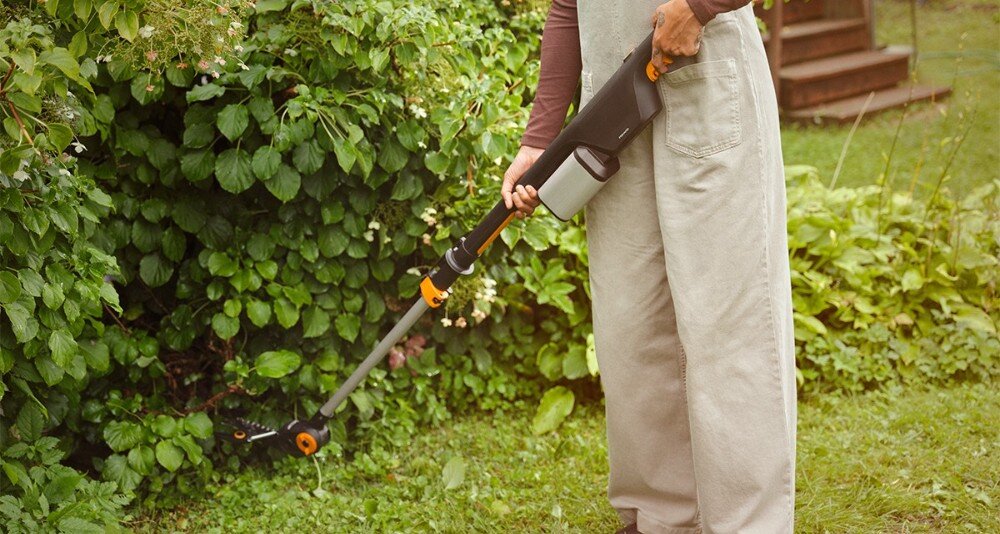Sekator do gałęzi teleskopowy FISKARS Żyrafa 1082299 Solo
