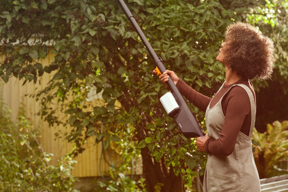 Sekator do gałęzi teleskopowy FISKARS Żyrafa 1082340 Solo