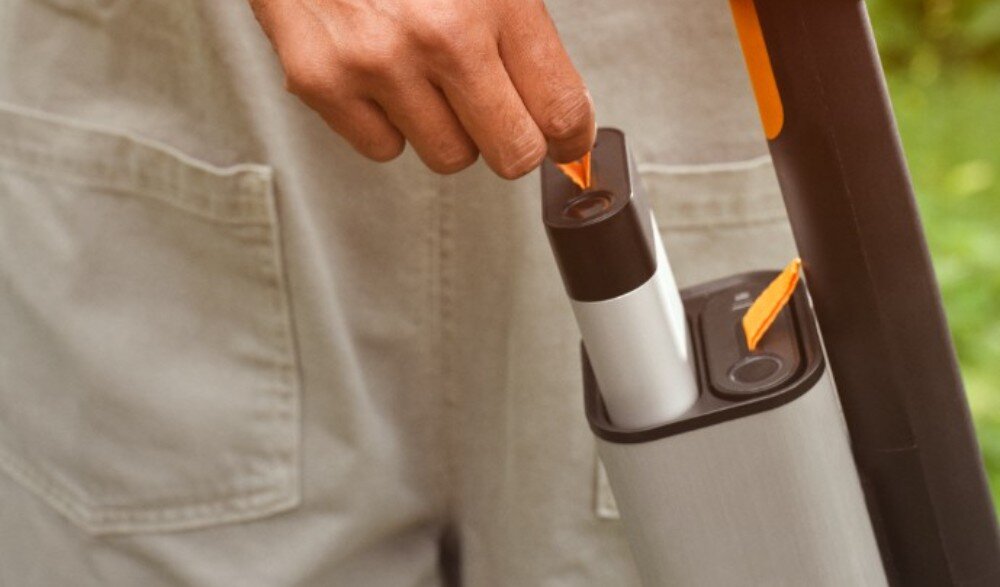 Akumulator FISKARS 1082341 12V 4Ah