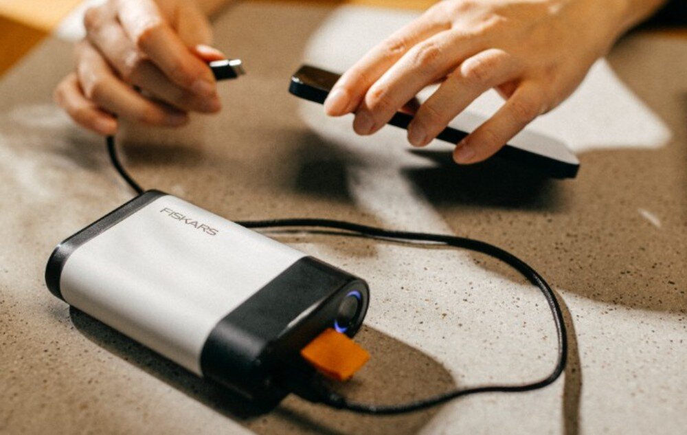Akumulator FISKARS 1082341 12V 4Ah
