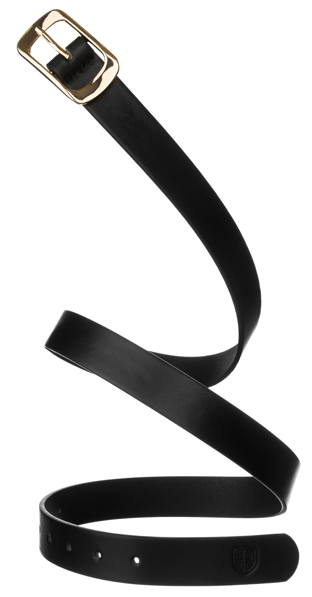 Czarny pasek wykonany z ekologicznej skóry z klasyczną metalową klamrą w złotym kolorze. Pasek ma kilka dziurek i wytłoczone logo na końcu.
