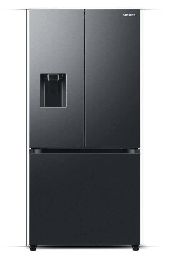 Cechy wyróżniające chłodziarko-zamrażarkę Samsung Multidoor RF50C530EB1 Lodówka w kolorze grafitowej stali z dwoma drzwiami na górze i jednym dużym na dole. Na jednym z górnych drzwi znajduje się dystrybutor wody, a w rogu widoczne jest logo \'SAMSUNG\'.
