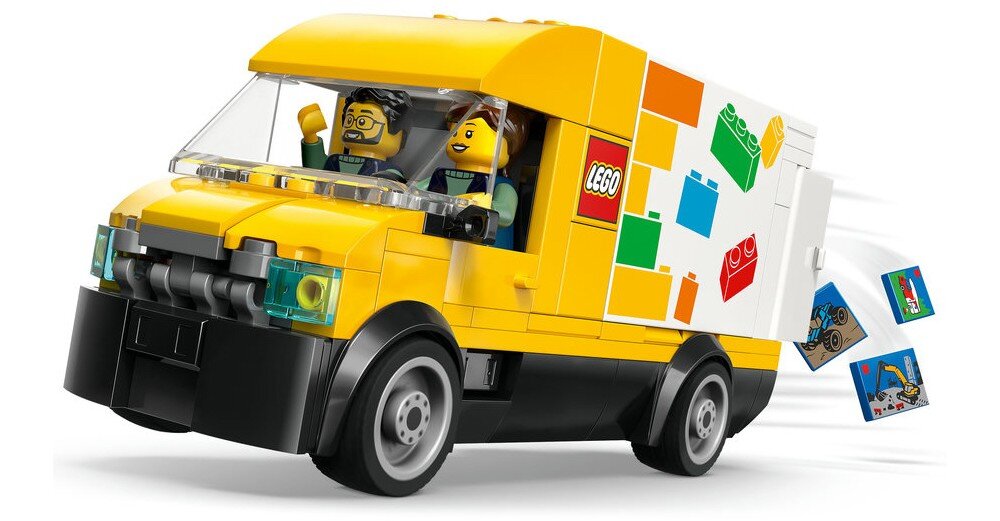 Żółta furgonetka z klocków LEGO z kolorowymi grafikami na boku i logo LEGO. Wewnątrz siedzą dwie figurki LEGO.
