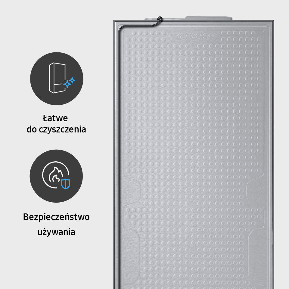 Zdjęcie pokazuje zabudowany tył lodówki Clean Back Obraz przedstawia wnętrze lodówki z teksturą na tylnej ścianie. Obok znajdują się ikony z napisami: \'Łatwe do czyszczenia\' i \'Bezpieczeństwo używania\'.