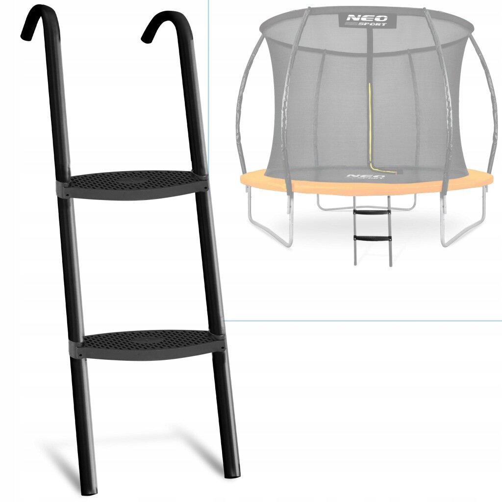 Na obrazie widoczna jest czarna, dwustopniowa drabinka z zakrzywionymi uchwytami. W tle znajduje się trampolina z siatką, na której widnieje logo \'NEO SPORT\'.
