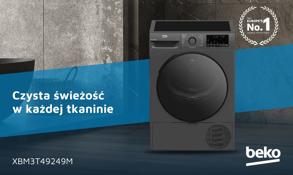 Obraz przedstawia czarną suszarkę marki Beko z panelem sterowania i okrągłym bębnem. Na niebieskim tle widnieje tekst: \'Czysta świeżość w każdej tkaninie\', a w prawym dolnym rogu znajduje się logo Beko.