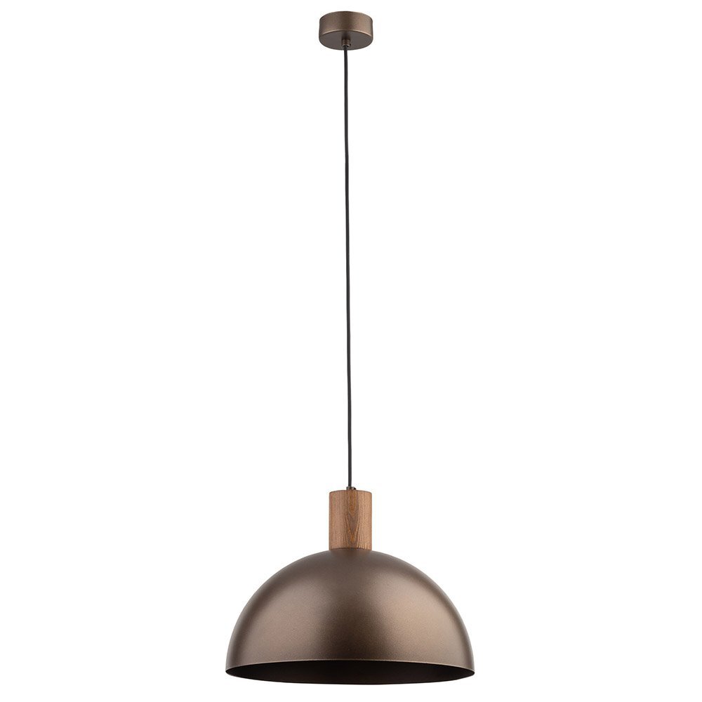 Brązowa lampa wisząca z półkulistym kloszem i drewnianym elementem przy mocowaniu. Lampa zawieszona jest na czarnym przewodzie, który umożliwia regulację wysokości.