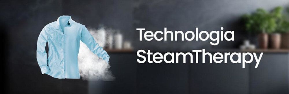 Na ciemnym tle widoczna jest niebieska koszula z efektem pary. Obok znajduje się napis \'Technologia SteamTherapy\'.