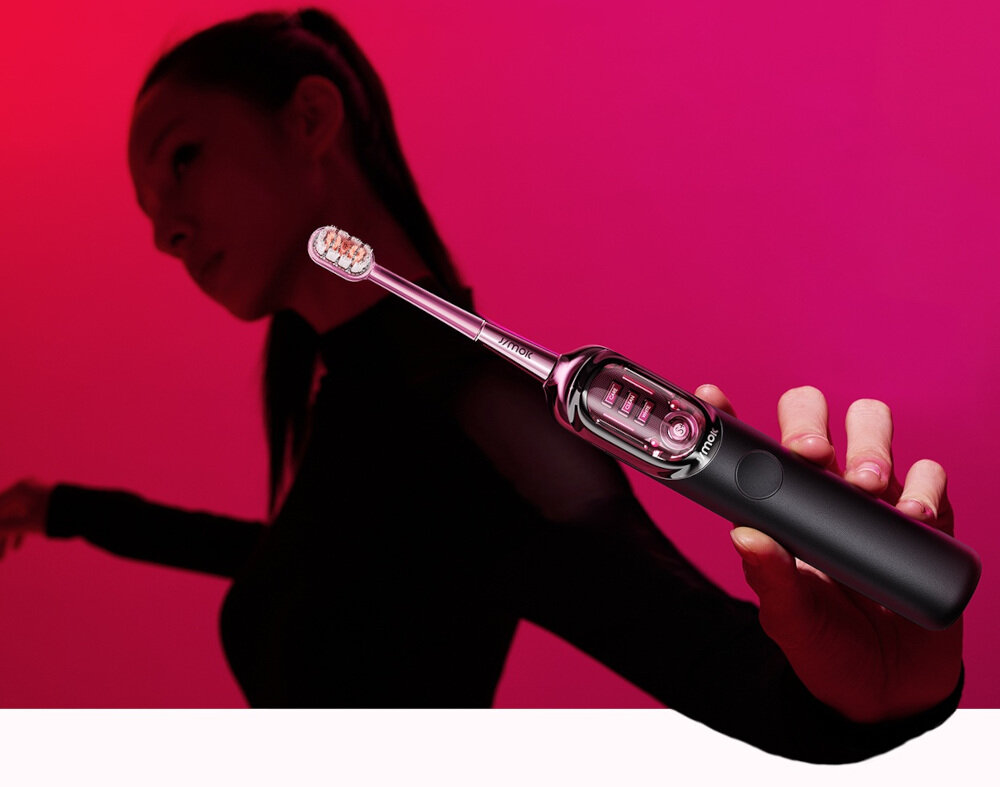Szczoteczka soniczna JIMOK J7 Pro Różowe Złoto zdjęcie lifestyle Ruch pod kątem 45° System soniczno-oscylacyjny z wychyleniem +/-45°  Ruch główki higiena jama ustna