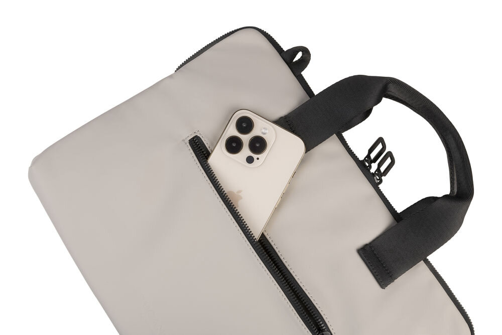 Szara torba na laptopa z czarnymi uchwytami i zamkiem błyskawicznym, z której wystaje smartfon. Torba ma prosty, elegancki design.