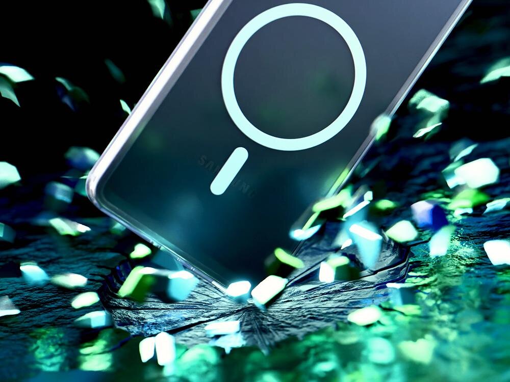 Przezroczyste etui z okrągłym wzorem na plecach, z widocznym napisem \'SAMSUNG\'. W tle kolorowe, rozmyte światła.