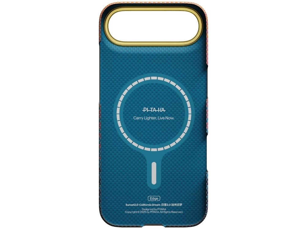 Etui w kolorze niebieskim z okrągłym wzorem i napisem \'PITAKA Carry Lighter. Live Now.\' oraz dodatkowymi informacjami na dole. Produkt przeznaczony do Apple iPhone, z funkcją MagSafe.