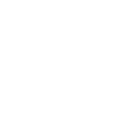 Ikona przedstawiająca kawałek pizzy w okręgu z przerywaną linią. Grafika jest w kolorze białym na czarnym tle.