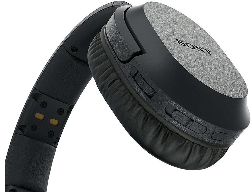 MDR RF895RK 3 ucho
