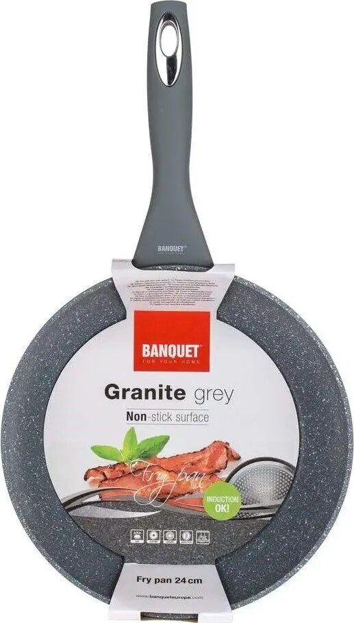 Patelnia o marmurkowej powierzchni z szarym uchwytem, oznaczona etykietą \'BANQUET Granite grey Non-stick surface\'. Widoczny jest napis \'Fry pan 24 cm\' oraz symbol \'Induction OK!\'.