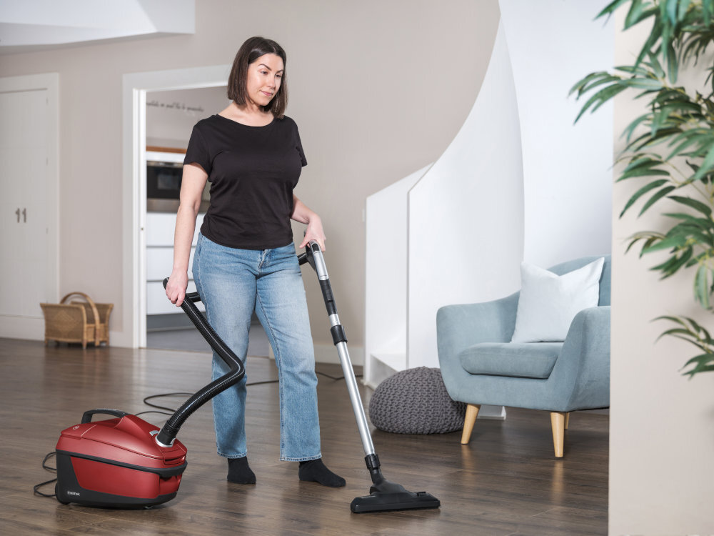 Odkurzacz NILFISK Elite RCL14E08A2 oszczednosc energii dysze mocowane na zatrzask wygoda komfort uzytkowanie