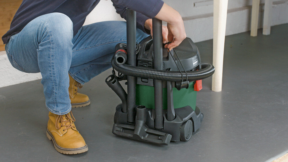 Пилосос - повітродувка BOSCH UniversalVac 15