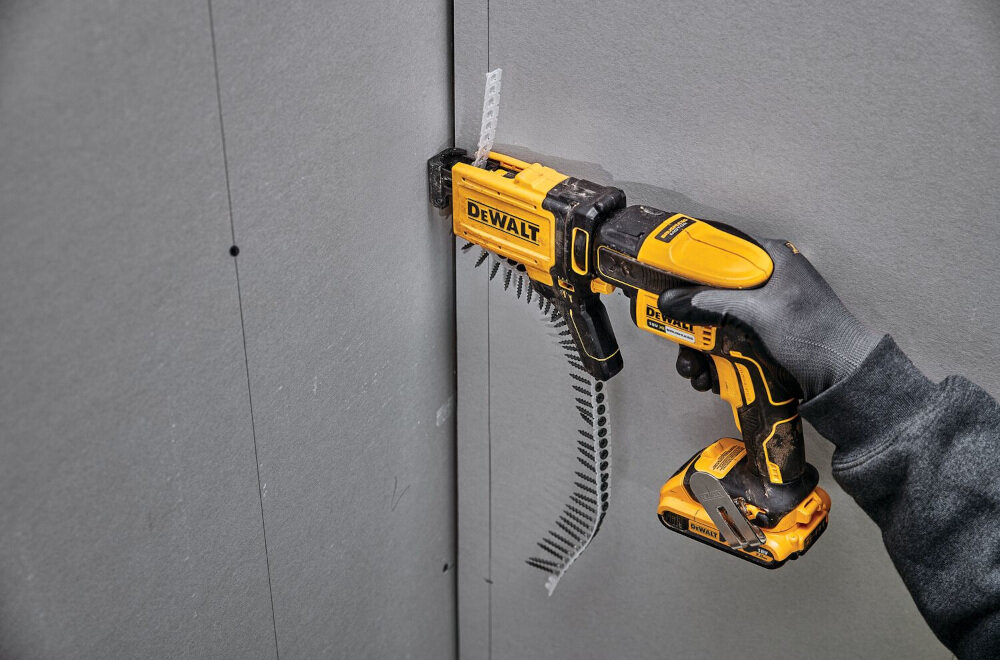 Wkrętarka DEWALT DCF620D2K elektronarzędzie ze świetnymi parametrami technicznymi solidne niezwykle niewielka masa waga 2,1 kg