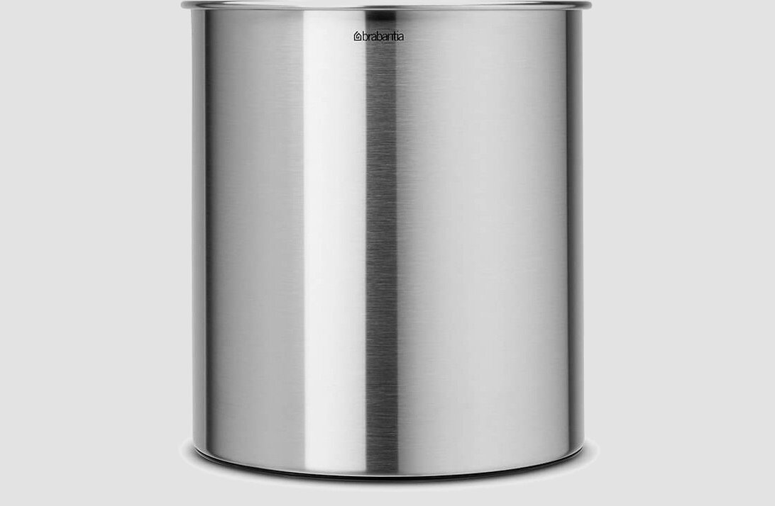 Kosz na śmieci BRABANTIA 311888 7L Stalowy  pojemnosc  kompaktowy rozmiar Srebrny kolor kolorystyka subtelnego wygląd Solidna konstrukcja