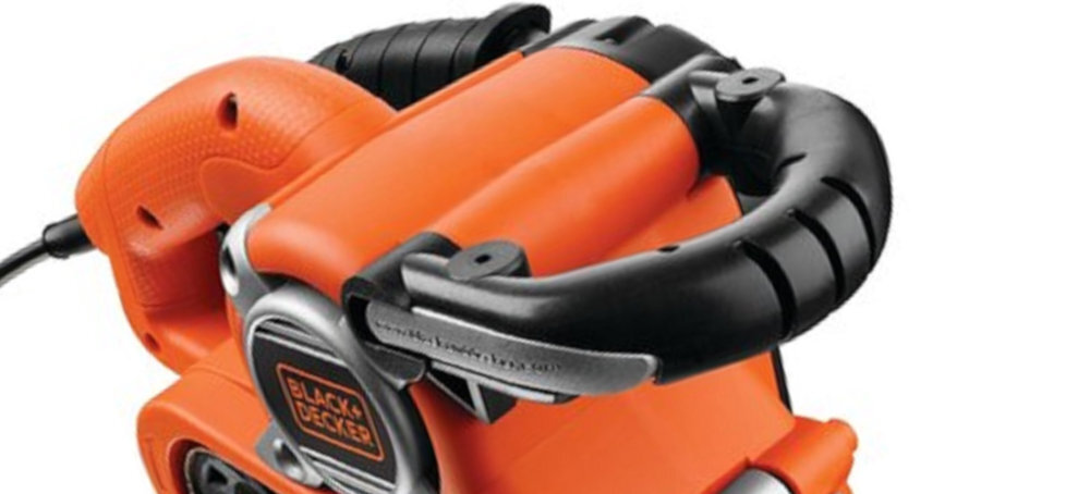 Szlifierka kątowa BLACK & DECKER KA88 latwiejsze manewrowanie narzedziem