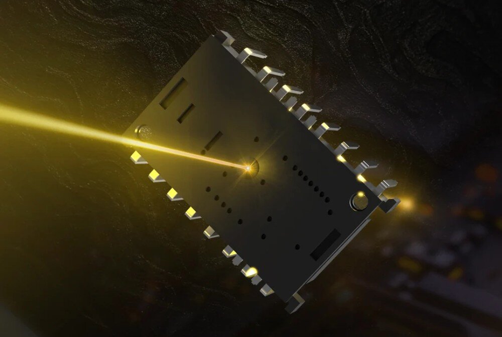 Mysz ATTACK SHARK R11 Ultra Weave Przedstawienie sensora optycznego z wyrazistą wiązką światła na ciemnym tle