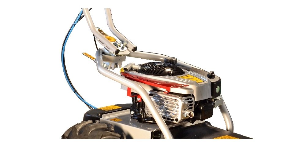 Kosiarka spalinowa DAKR Panter FD-2H RZS 70 BS850 Briggs&Stratton 850 IC widok silnik zoom