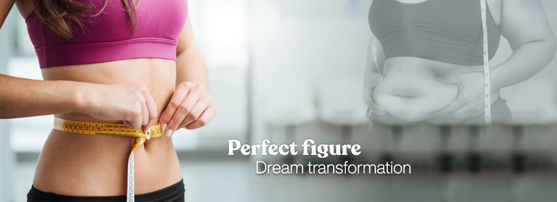 Osoba mierzy obwód talii za pomocą miarki. Tekst na obrazie: \'Perfect figure Dream transformation\'.