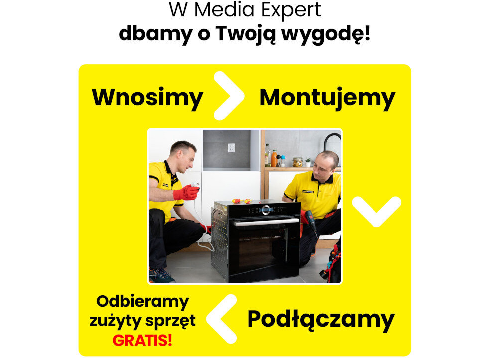 Dwóch mężczyzn w żółtych koszulkach montuje czarny piekarnik elektryczny w kuchni. Tekst na obrazie: \'W Media Expert dbamy o Twoją wygodę! Wnosimy > Montujemy > Podłączamy > Odbieramy zużyty sprzęt GRATIS!\'.