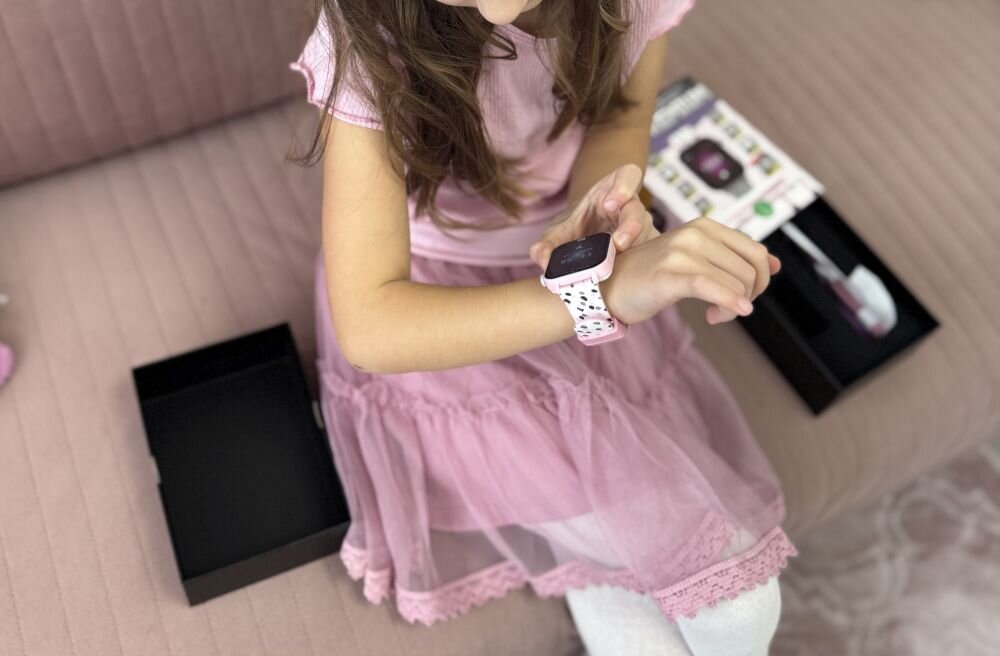 KiDiZ Watch Premium smartwatch dla dzieci rozmowy wideo połączenia głosowe komunikacja rodzinna