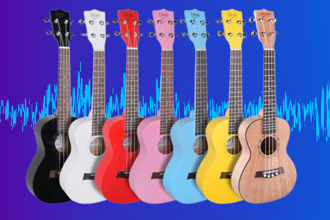 Na obrazie widocznych jest osiem ukulele w różnych kolorach: czarnym, białym, czerwonym, różowym, niebieskim, żółtym i naturalnym drewnie. W tle znajduje się niebieska fala dźwiękowa na fioletowym tle.