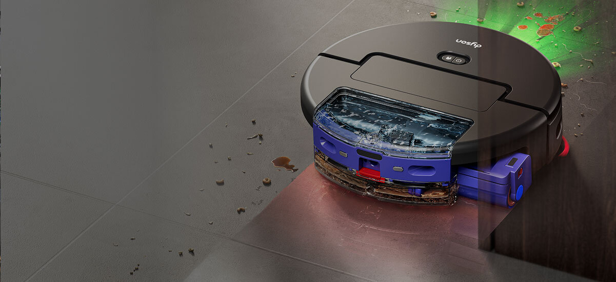 Robot sprzątający na ciemnej podłodze, zbierający rozlane płyny i brud. Na urządzeniu widoczne jest logo \'Dyson\'.