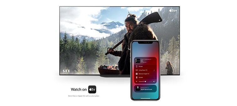 Na obrazie widoczny jest telewizor wyświetlający scenę z filmu oraz smartfon z interfejsem aplikacji. Na ekranie telewizora znajduje się logo \'tv+\', a poniżej napis \'Watch on tv\'.