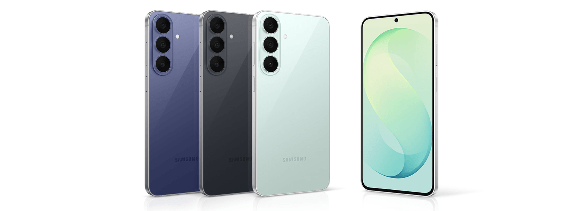 Na obrazie widoczne są trzy smartfony w różnych kolorach: fioletowym, czarnym i jasnym, z logo \'SAMSUNG\' na obudowie. Obok nich znajduje się smartfon z włączonym ekranem, na którym widoczna jest abstrakcyjna grafika.