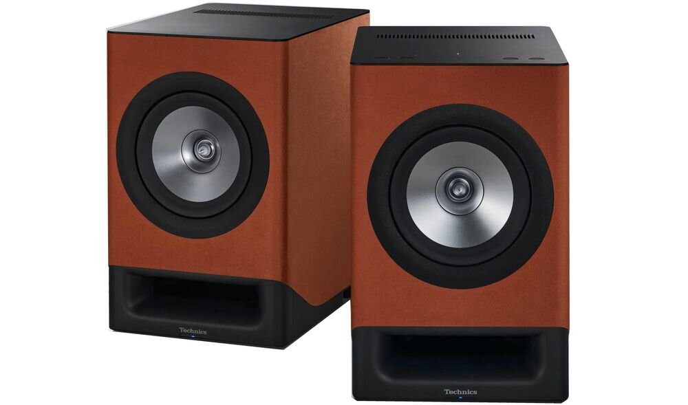 TECHNICS SC-CX700E Czarny 2 aktywne kolumny podstawkowe oddzielna konstrukcja ograniczenie wibracji 8,9 9,1 kg, kolumny na białym tle