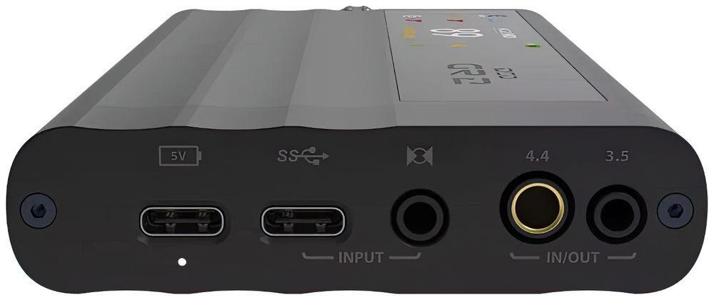 Wzmacniacz słuchawkowy IFI AUDIO iDSD GR 2, USB, Bluetooth, S/PDIF, wejścia liniowe, wyjścia słuchawkowe, urządzenie na białym tle