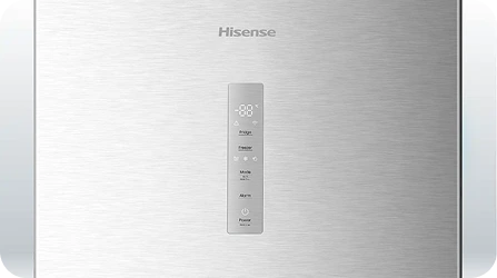 Panel sterowania lodówki Hisense z wyświetlaczem cyfrowym i przyciskami dotykowymi na stalowej powierzchni. Widoczne są napisy: \'Hisense\', \'Fridge\', \'Freezer\', \'Mode\', \'Super\', \'Alarm\', \'Power\'.