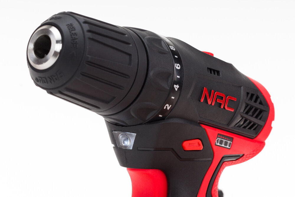 Wiertarko-wkrętarka NAC CDB12-SF do mocowania osprzętu za pomocą samozaciskowego uchwytu wiertarskiego od 1 do 10 mm